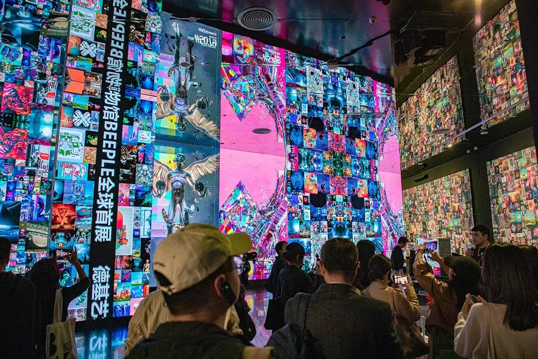 南京德基 x 全球頂流巨星Beeple，洲明光顯助力呈現(xiàn)史詩級大展